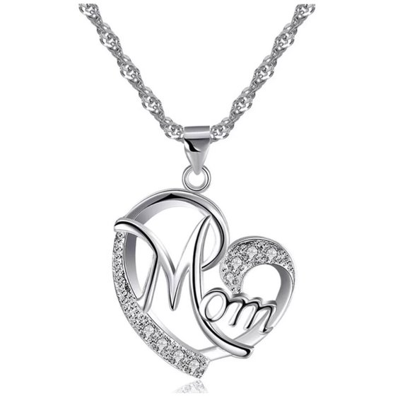 “Mom” in my Heart 925 Necklace - Picture 3 of 13